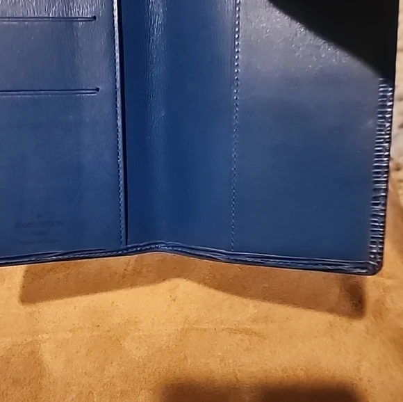 Louis Vuitton Blue, Yellow, and Brown Wallet Set - Picture 4 of 14